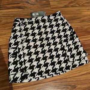 IVY PARK mini skirt (houndstooth)